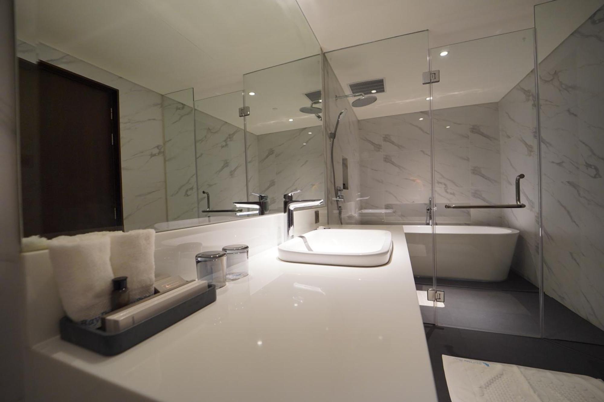 Bayprime Hotel Paranaque City 외부 사진